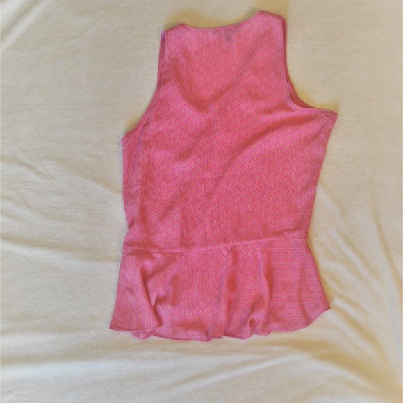 Banana Republic Chic pink sleeveless blouse - Picture 7 of 8